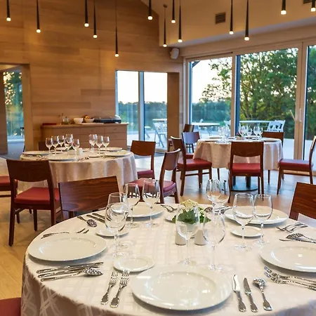 Hotel Modry Golf *